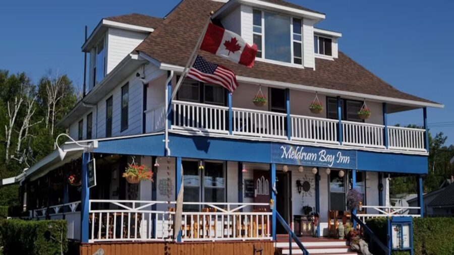 Picture from the outside of the front of Meldrum Bay Inn